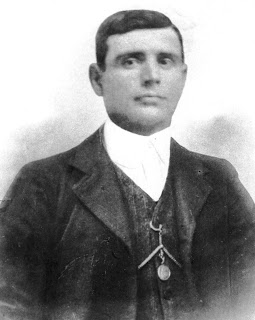José Olmo y 2