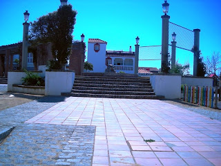 La ruta por las plazas públicas. Gutiérrez Mellado 3