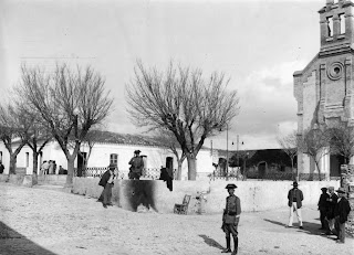 La ruta por las plazas públicas. La Alameda 7