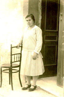 Antonia Jordán Casas y 2