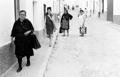Mañana cotidiana en la calle Medina