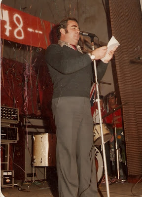 Paco Ríos. Por José Gómez «Pepe Colmena». 1
