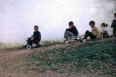 «Consumir menos, consumir mejor» y la sociedad tradicional. Los juguetes