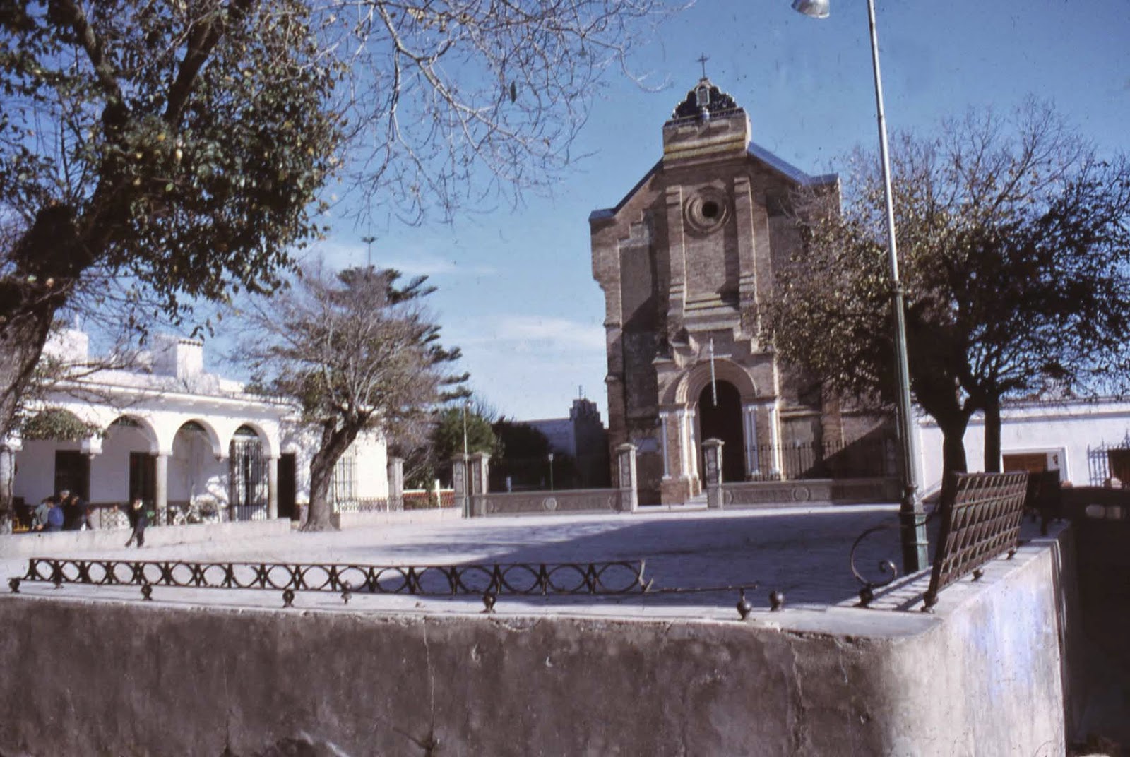 1.- La Alameda. Música de Jesús Vela