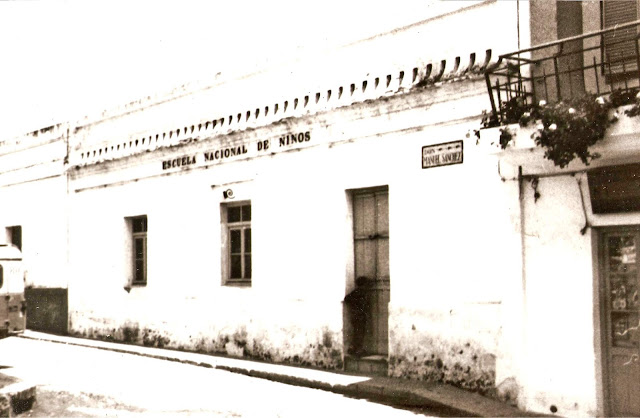 La España vacía. Viaje por un país que nunca fue. Sergio del Molino.  10.- La España embrutecida