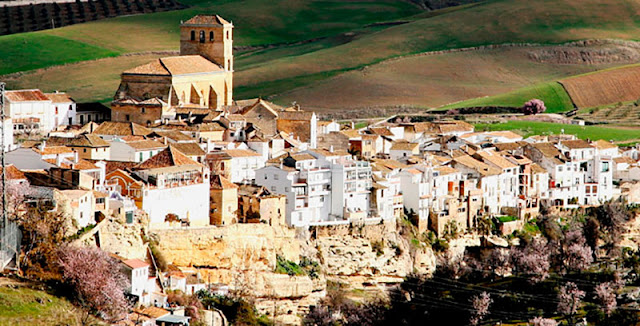 Leer y viajar antídoto contra el fatalismo. Juan Eslava Galán. Benalupenses en España. Alhama de Granada. 4
