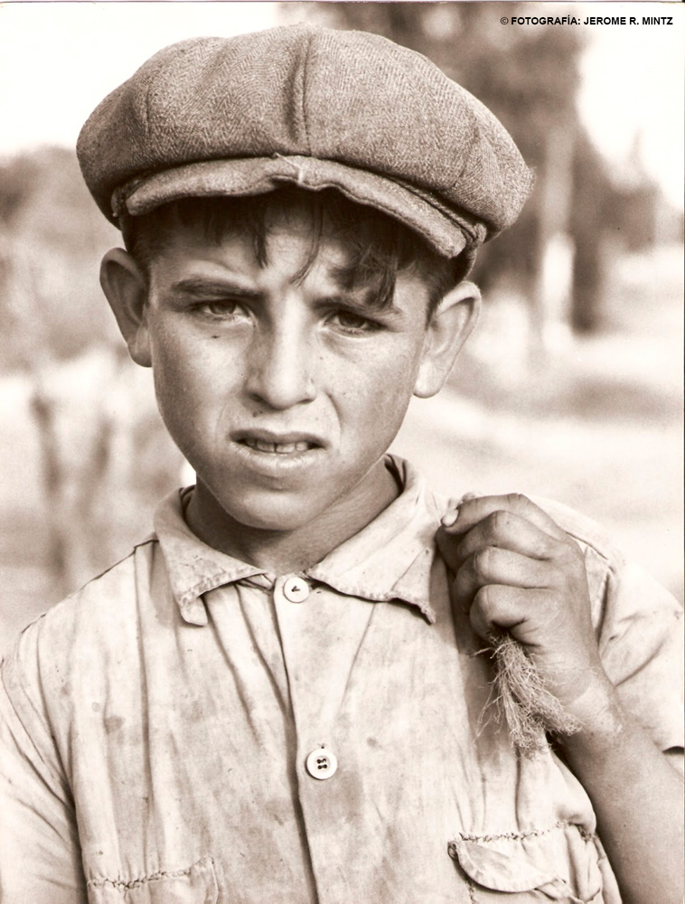 Los lugares emblemáticos de Mintz. El ámbito público. Los niños trabajando (22)