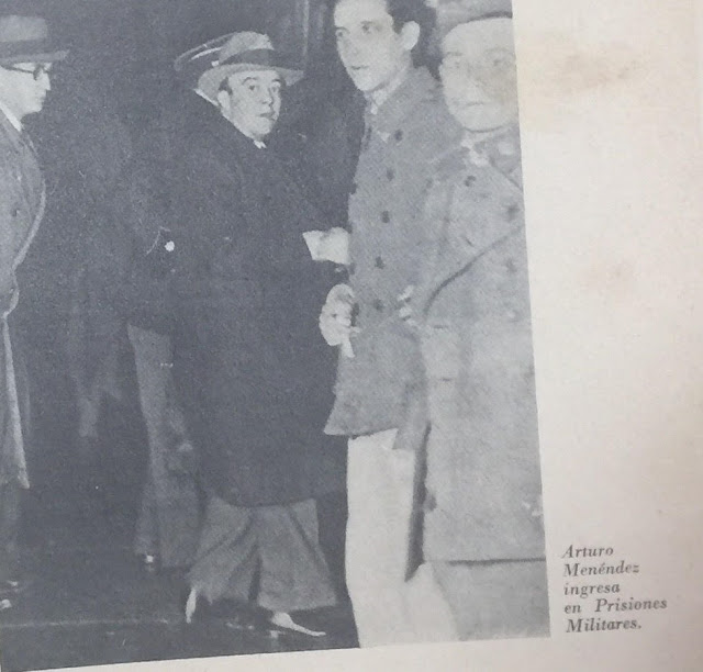 Casas Viejas en La Historia de la Cruzada. Tiros a la barriga. 9